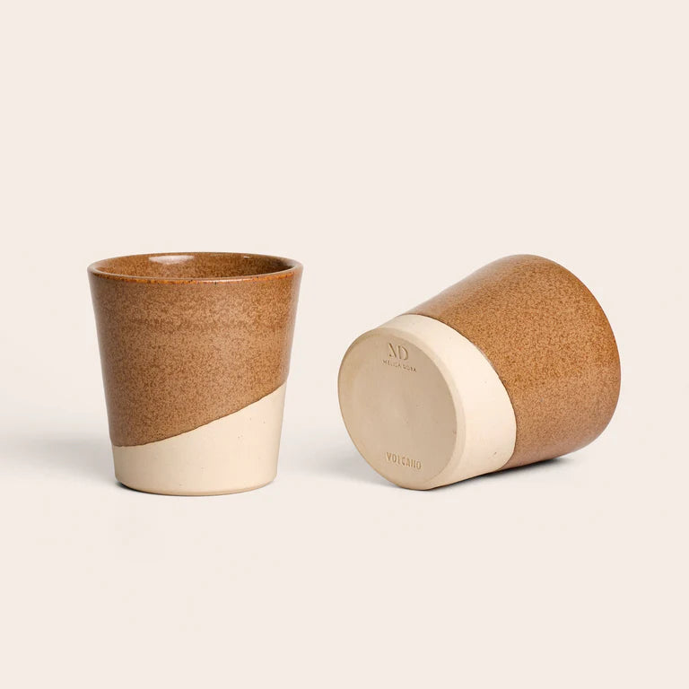 Tasse à café en céramique marron